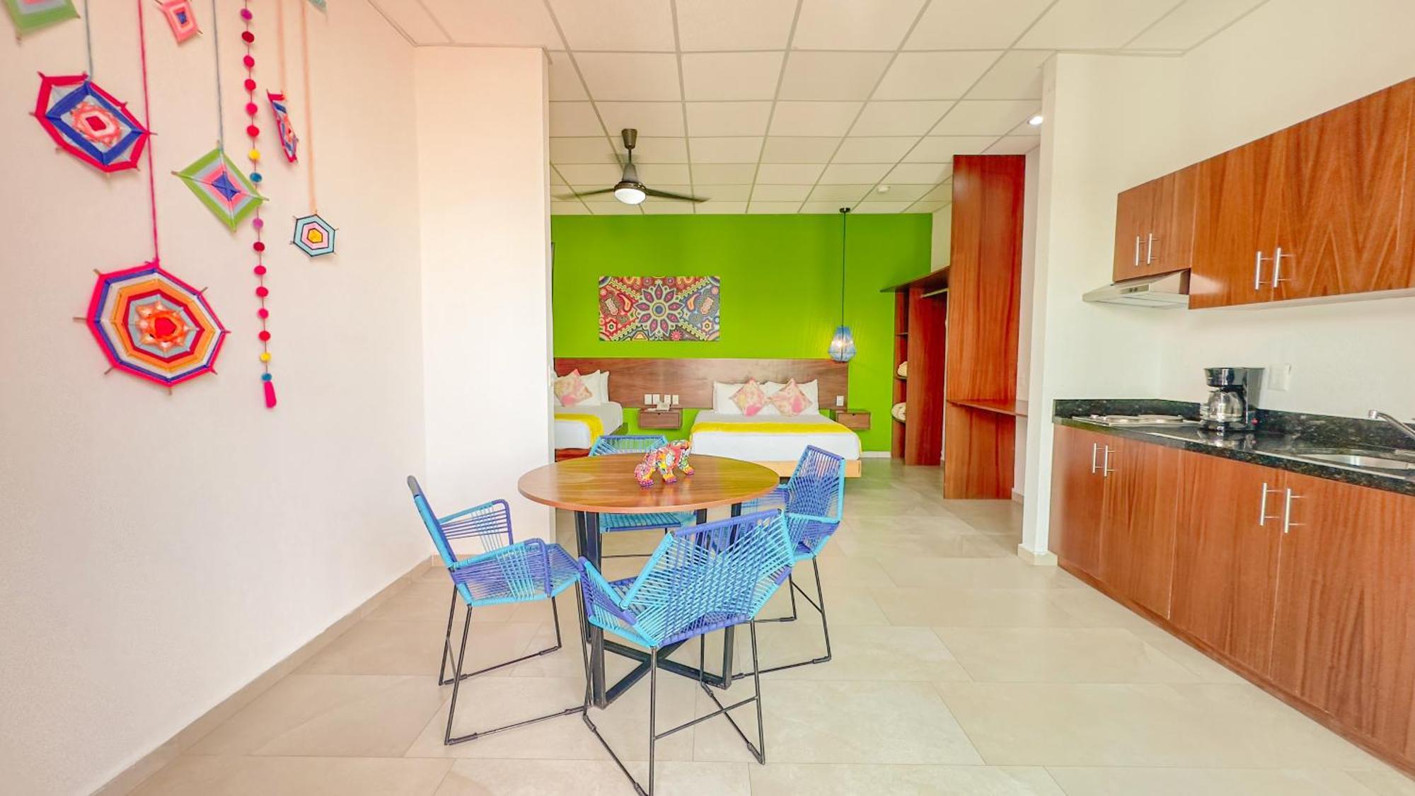 Riviera 3*