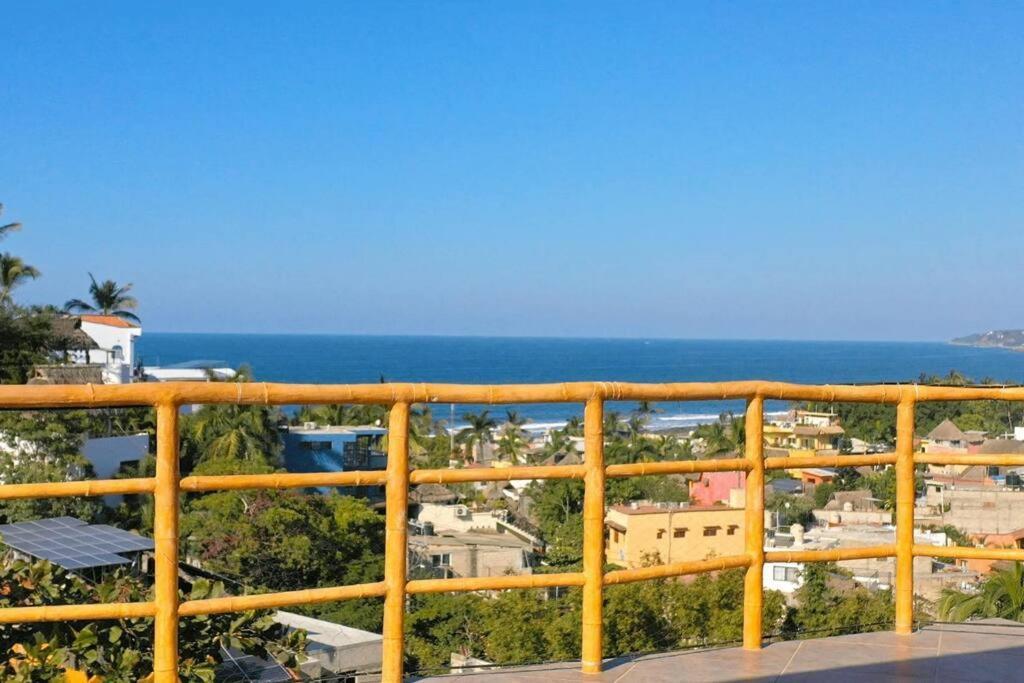 Mexican Retreat - 3br - Ocean & Mountain Views, Great Location, Wifi *