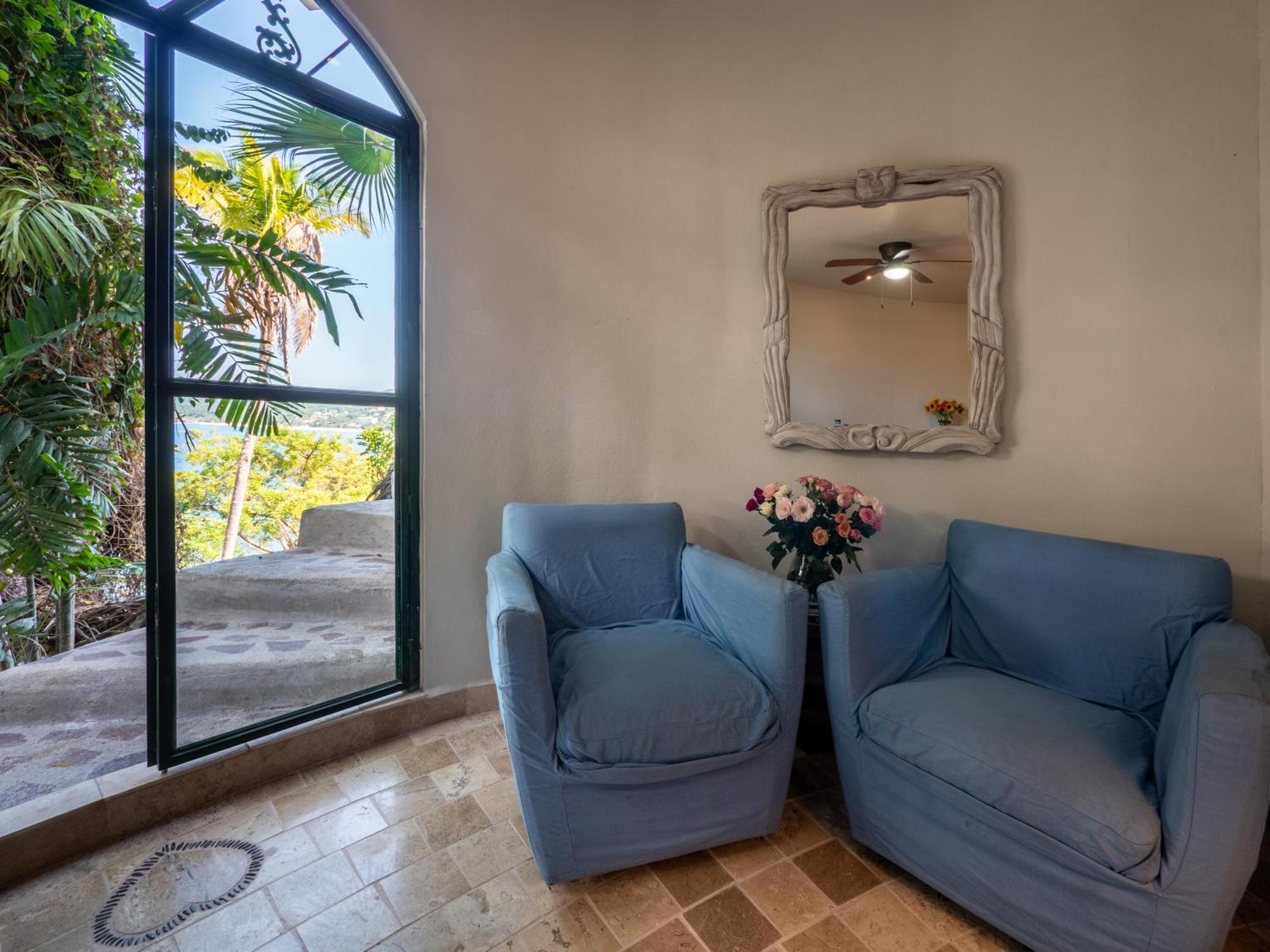Casa Zen Overlooking The Bay Homestay *