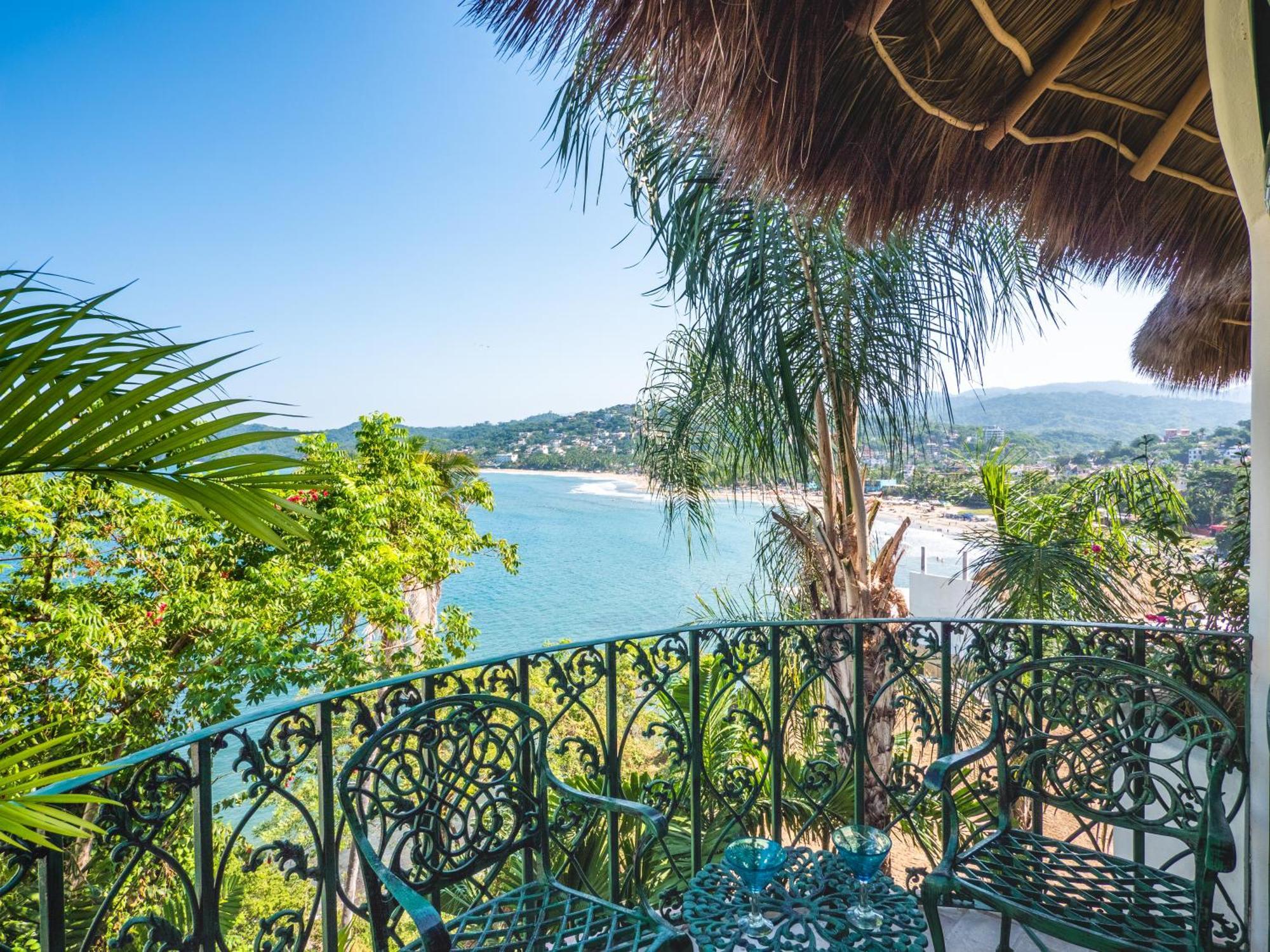 Casa Neruda Overlooking The Bay Apartment Sayulita