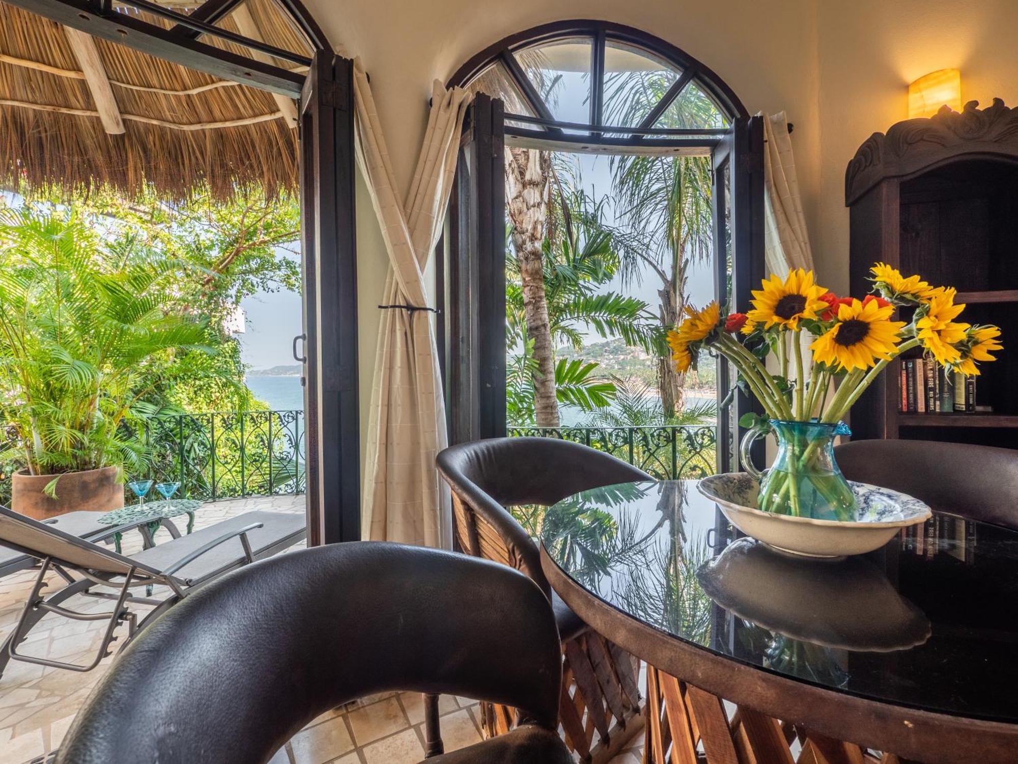 Romantic Luxury * Sayulita