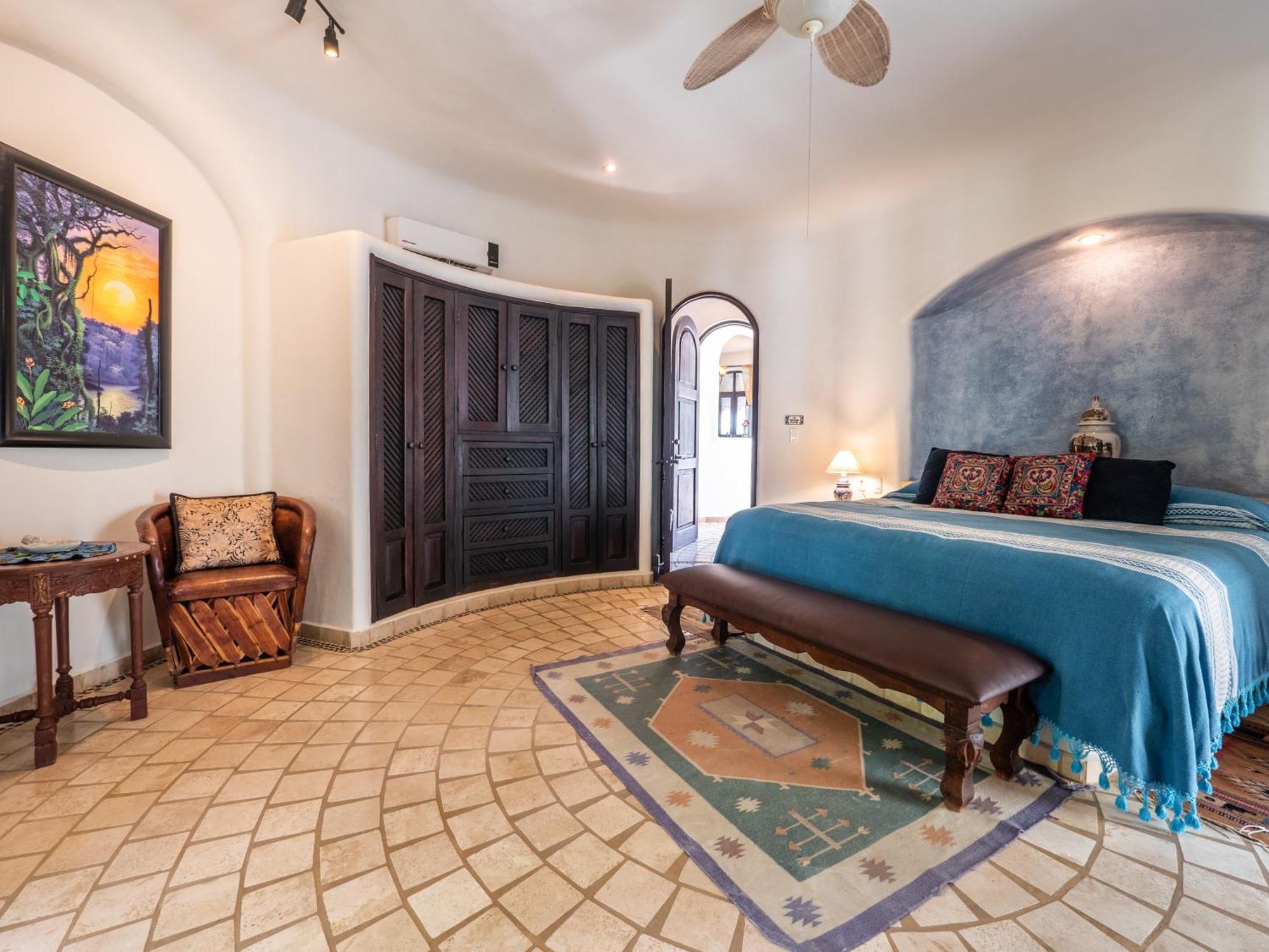 Romantic Luxury