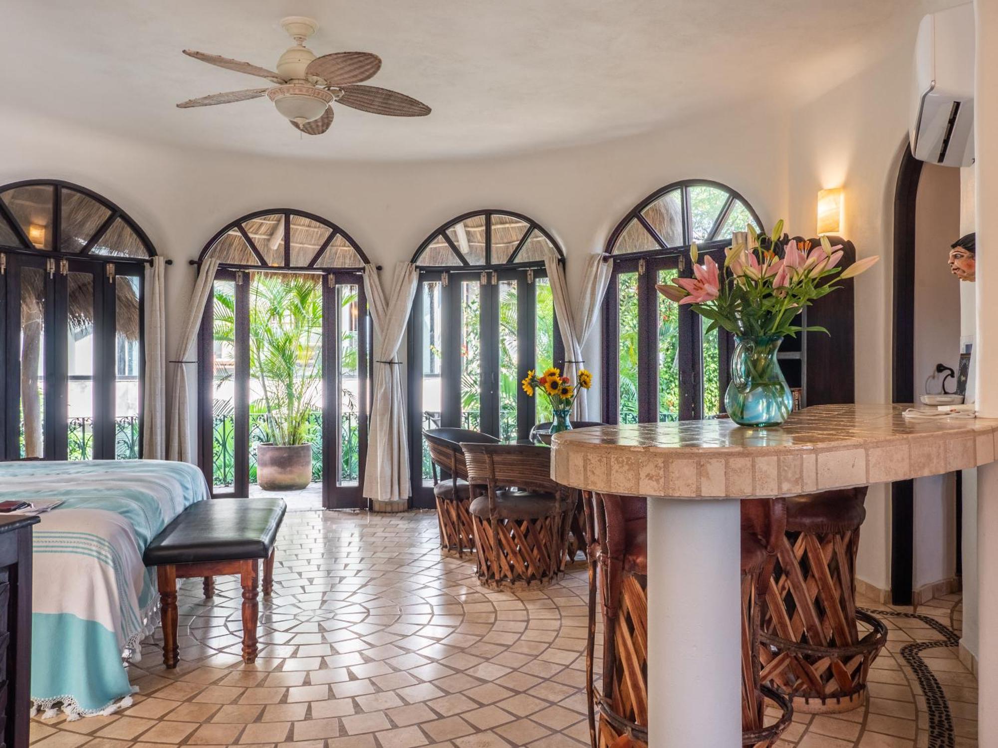 Romantic Luxury Apartment