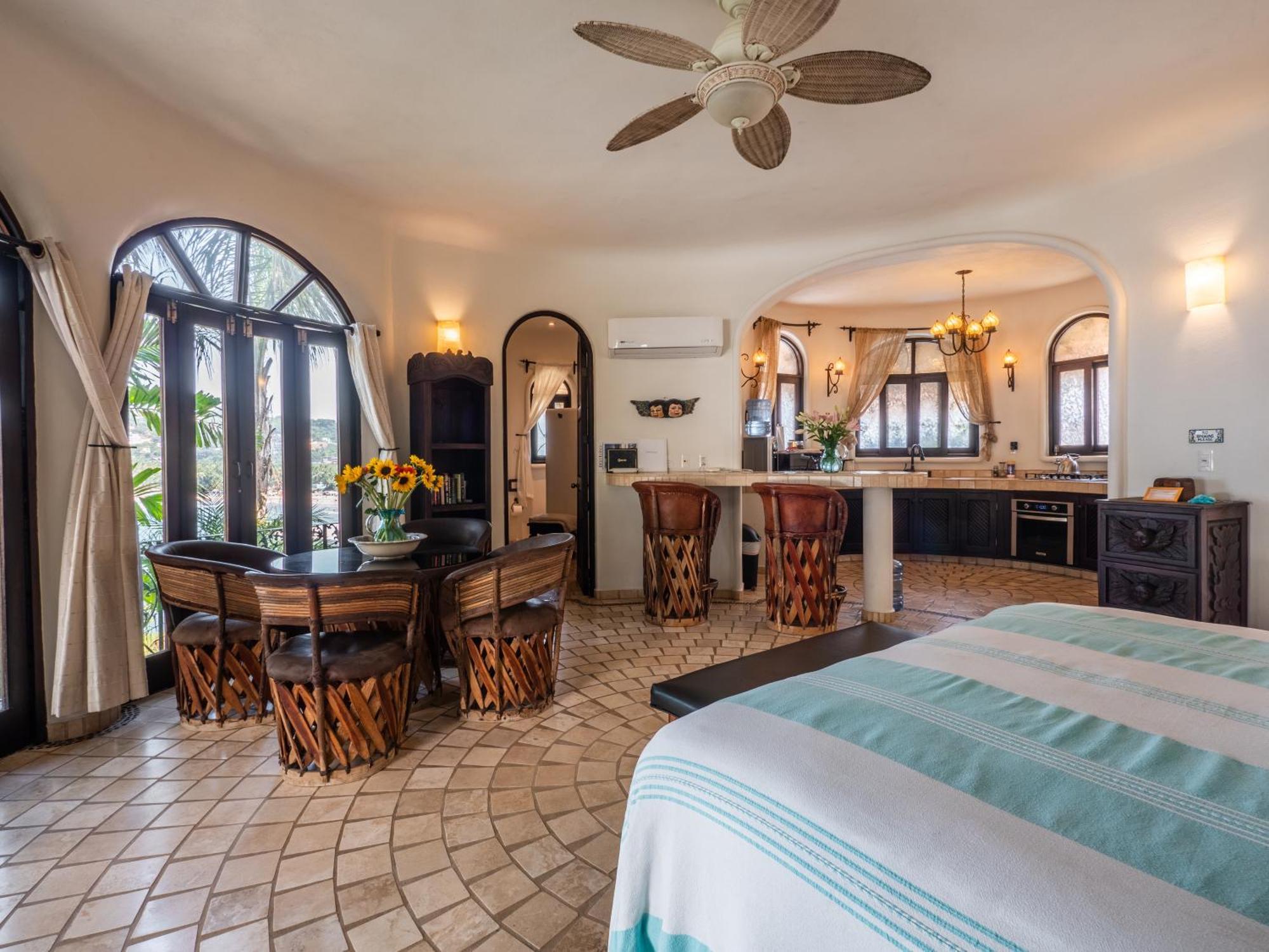 Romantic Luxury *