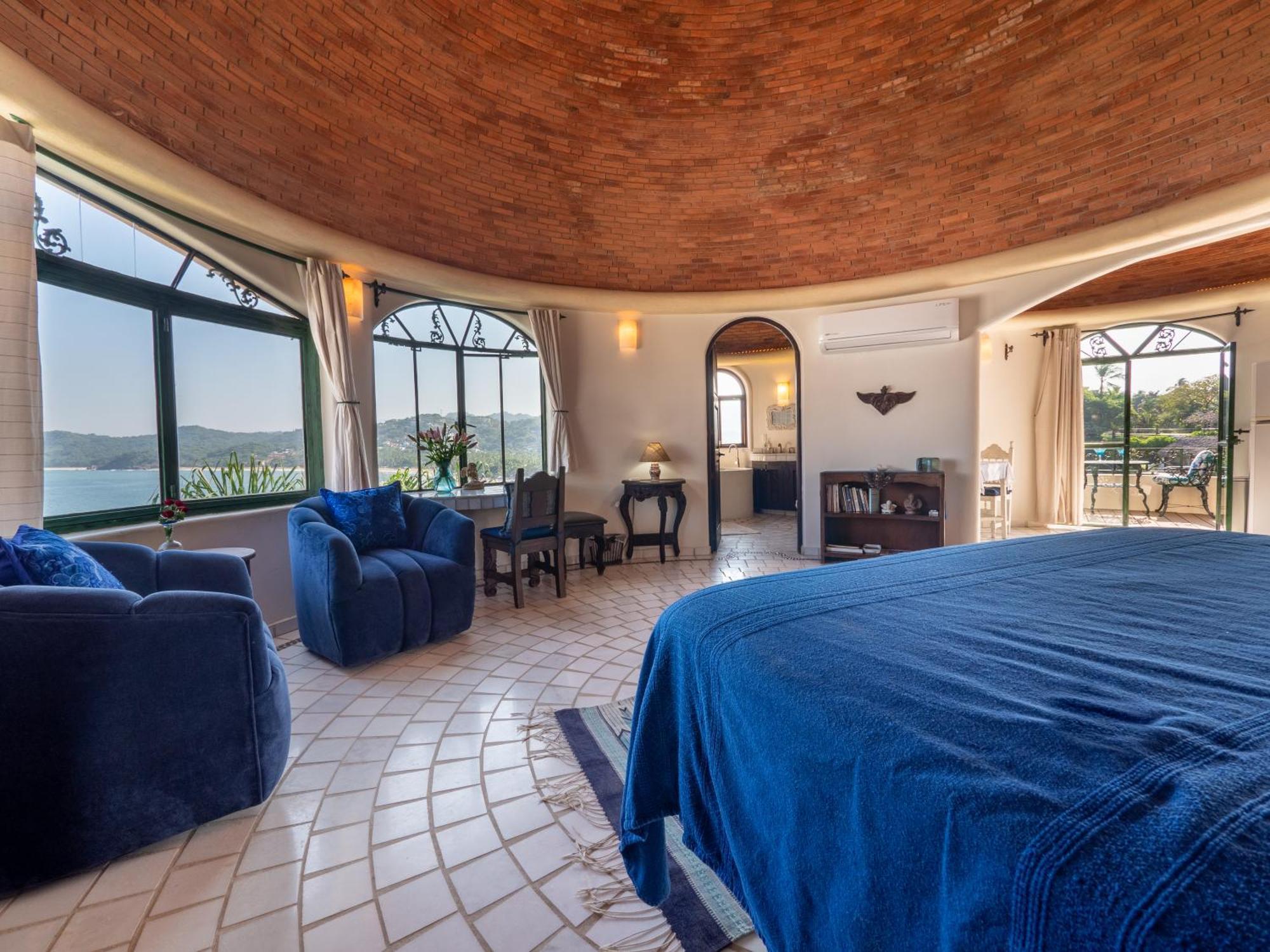 Romantic Luxury *