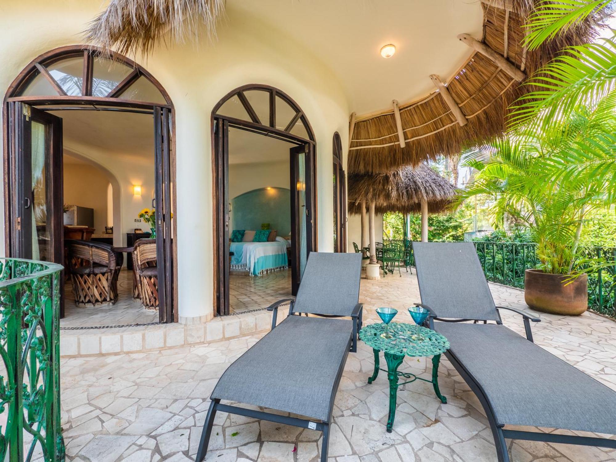Romantic Luxury * Sayulita