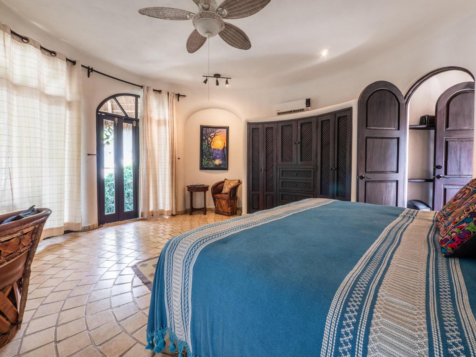 Romantic Luxury Apartment