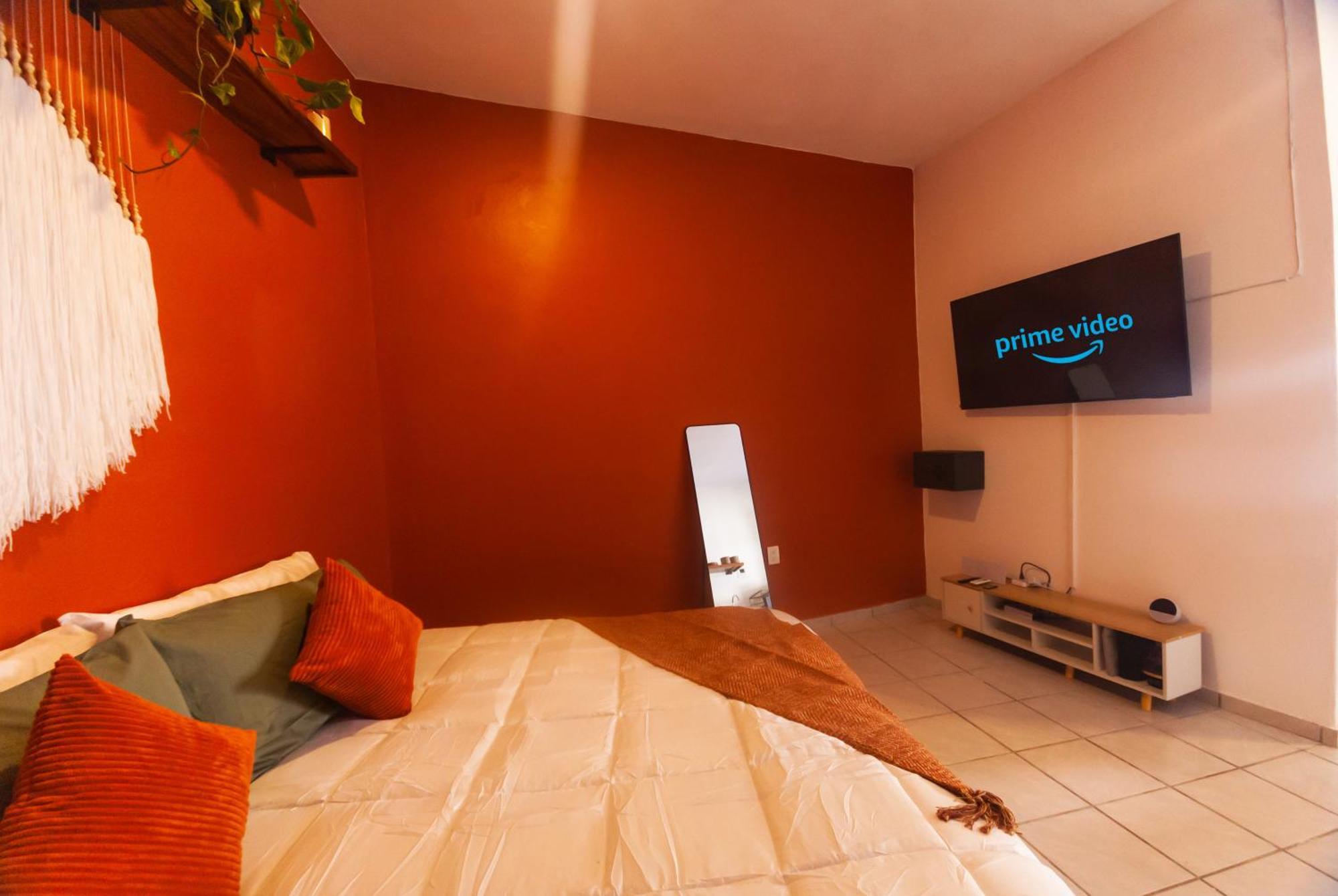500Mbps, Steps To Beach & Downtown, Kingbed * Sayulita