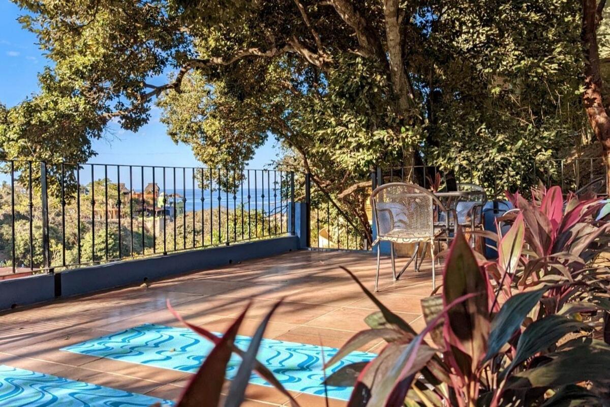 Holiday home Spectacular 2br With Amazing Rooftop Patio And Ocean Views *