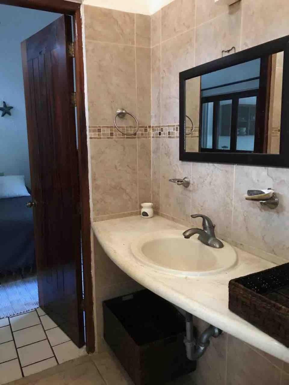 Casa Mara Beachfront -heated Pool