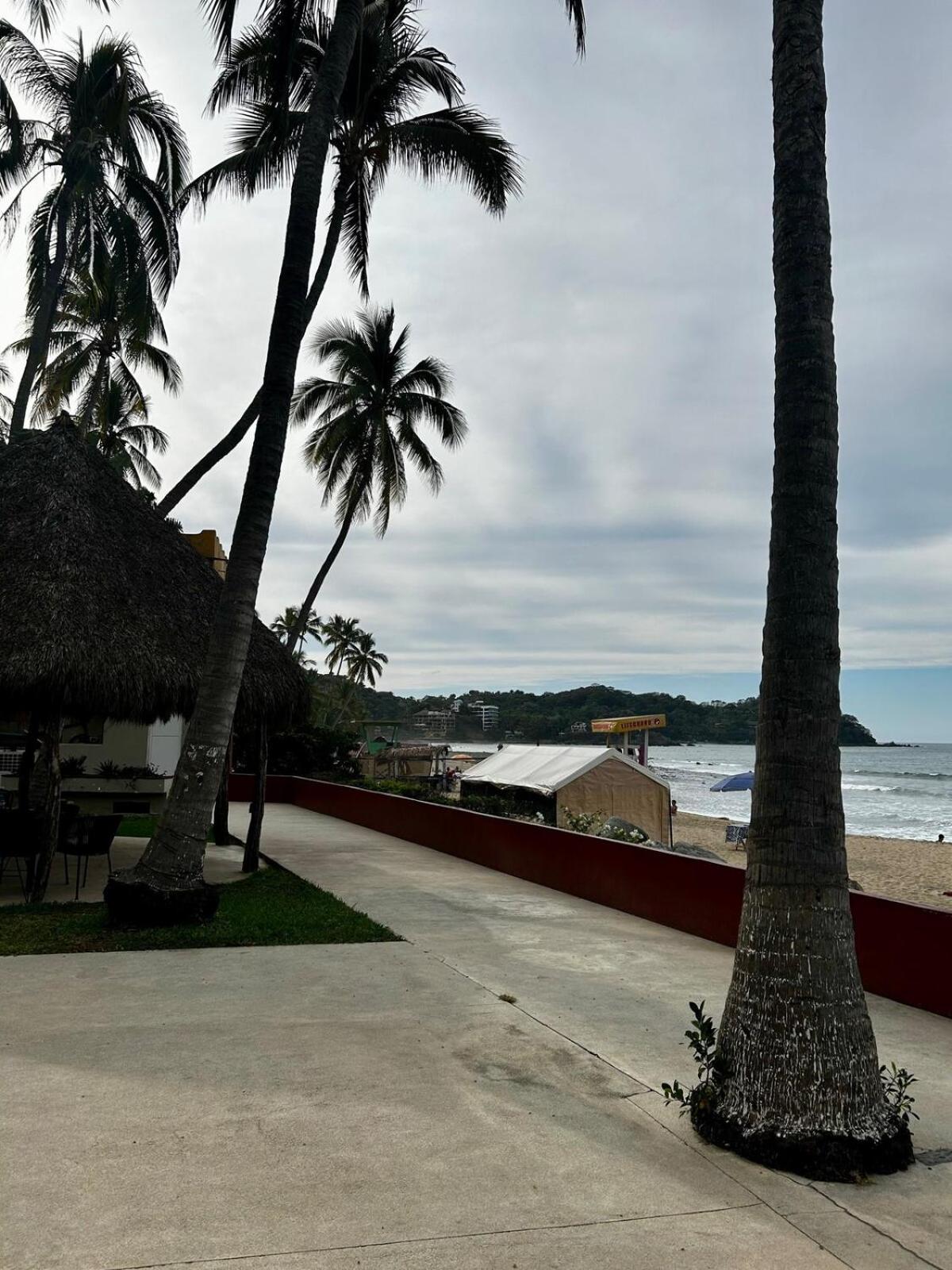 Casa Mara Beachfront -heated Pool Holiday home Sayulita