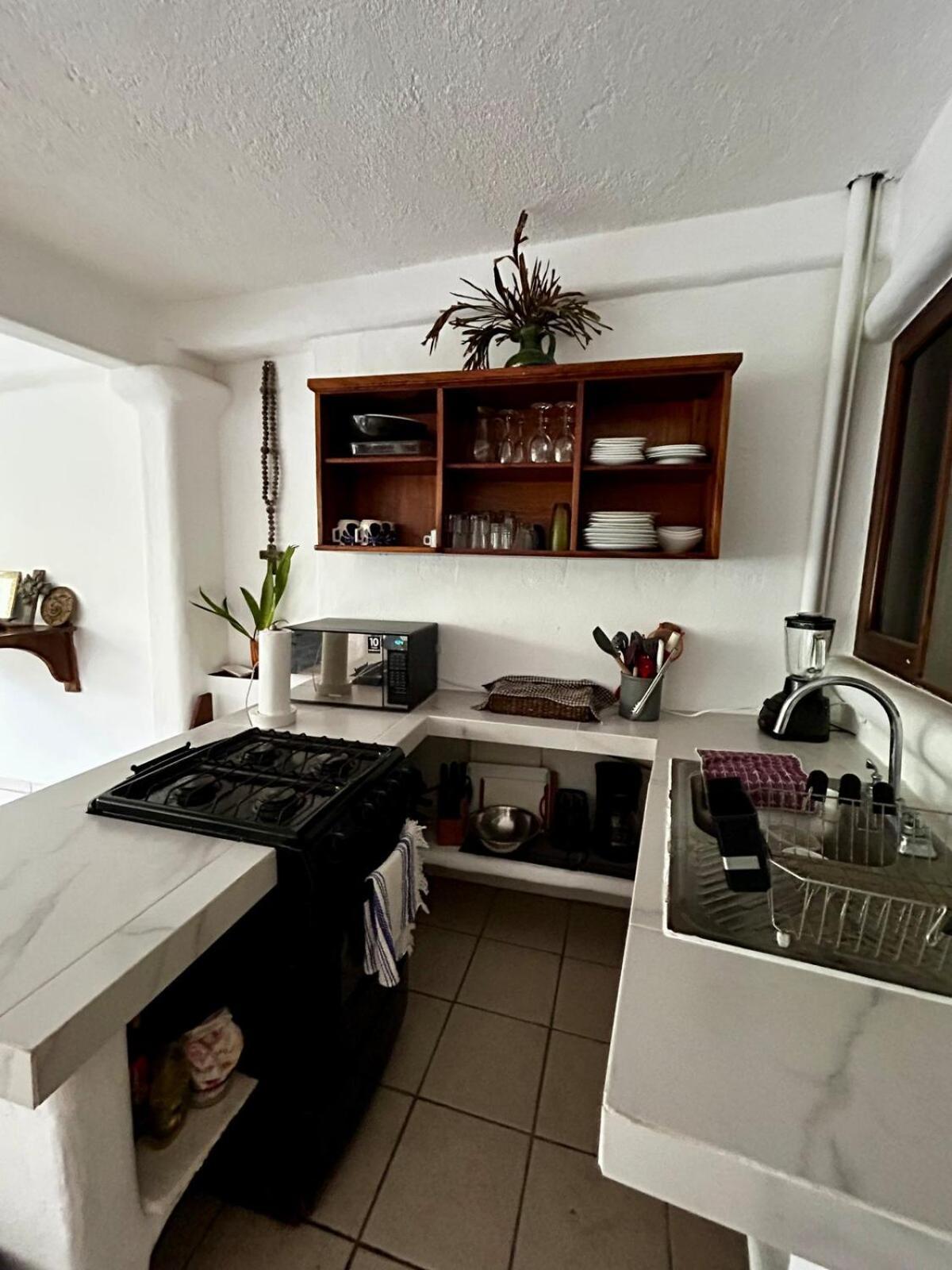 Casa Mara Beachfront -heated Pool Holiday home *