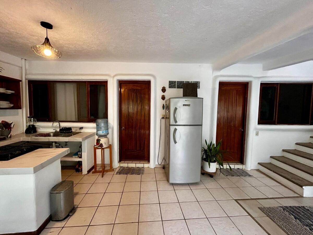 Casa Mara Beachfront -heated Pool Holiday home