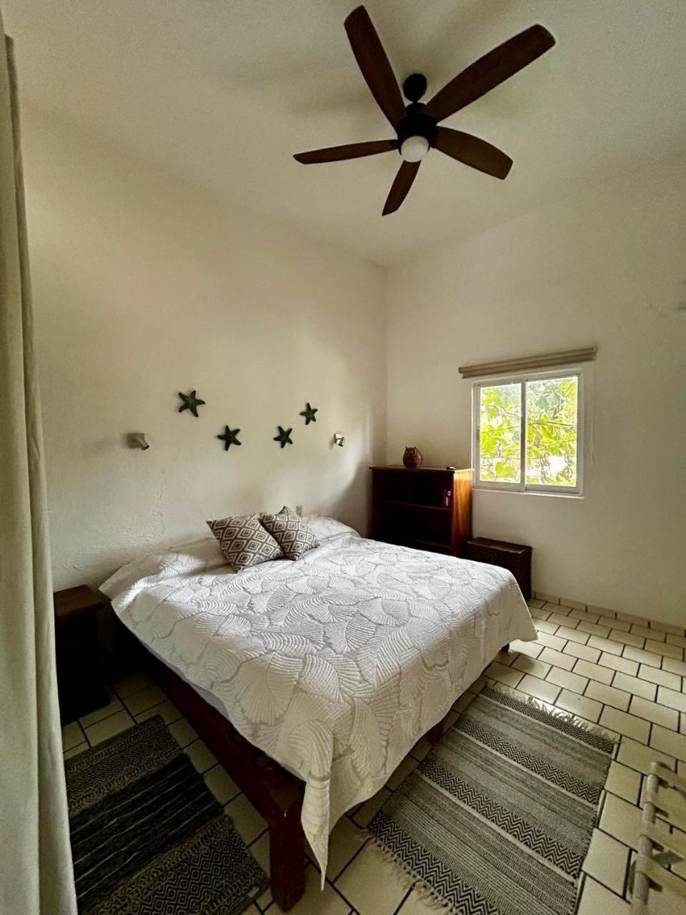 Holiday home Casa Mara Beachfront -heated Pool *