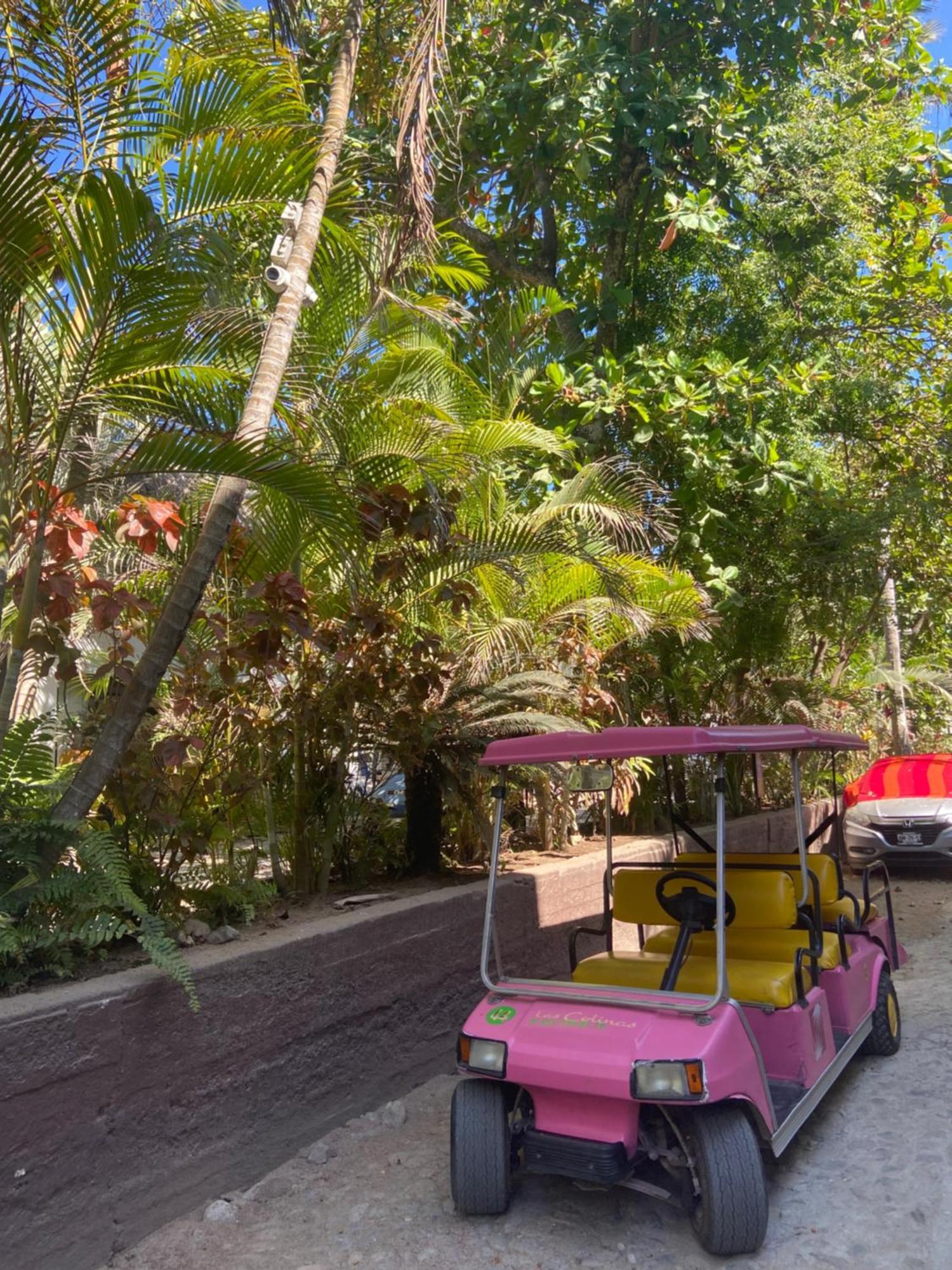 Holiday home Casa Mara Beachfront -heated Pool