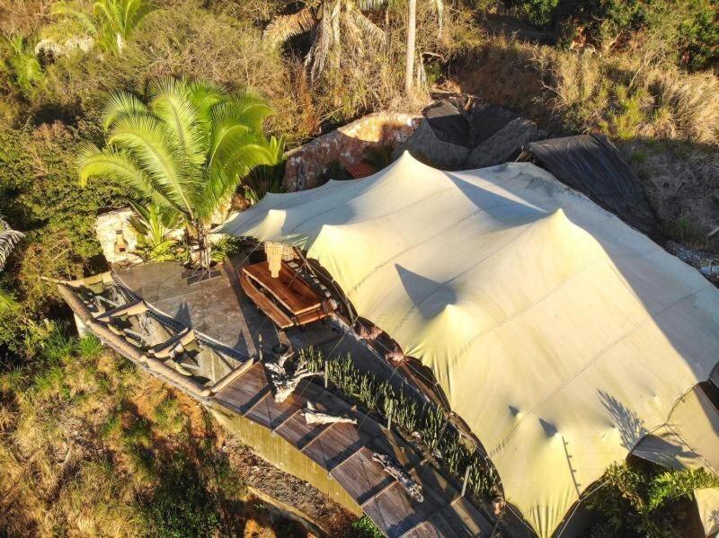 Beautiful Hill Bohemian Living Holiday home