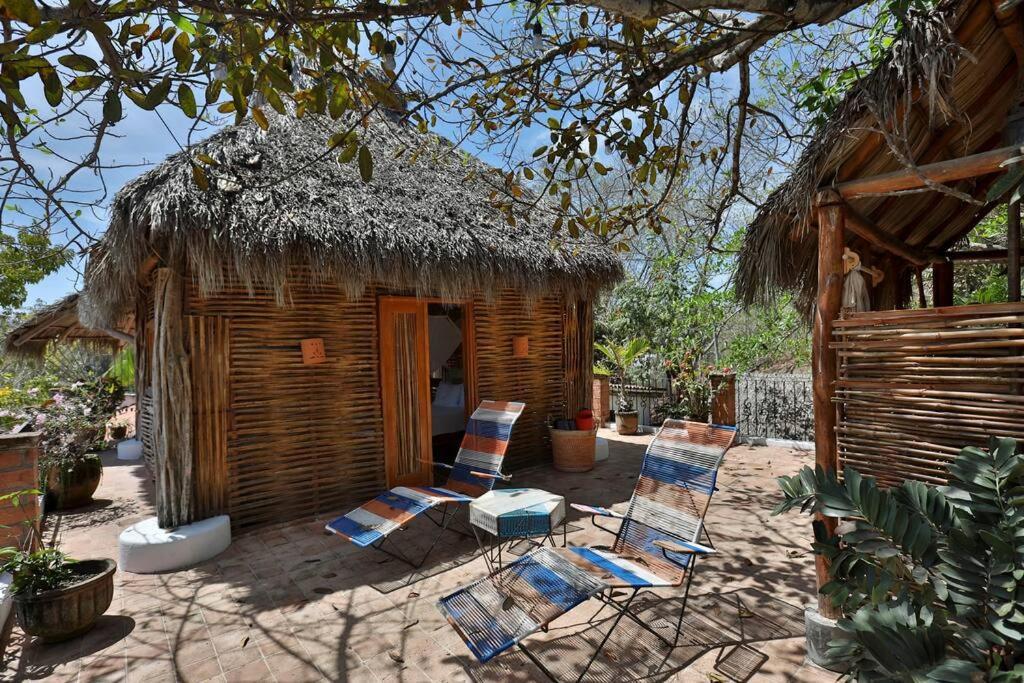 Casa Nainoa - With Pool & Rooftop Palapa