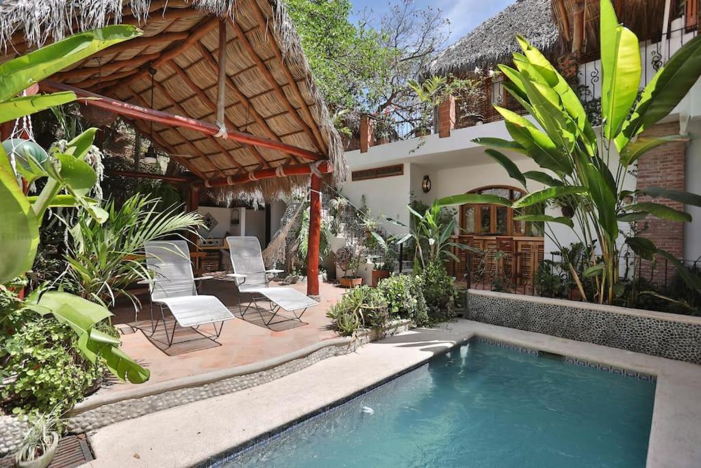 Casa Nainoa - With Pool & Rooftop Palapa Sayulita