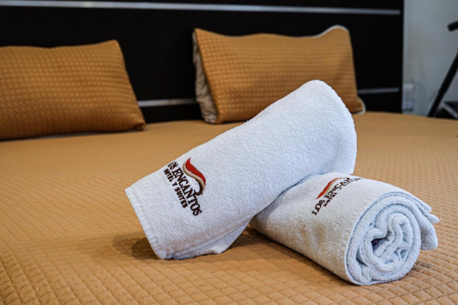Hotel Y Encantos
