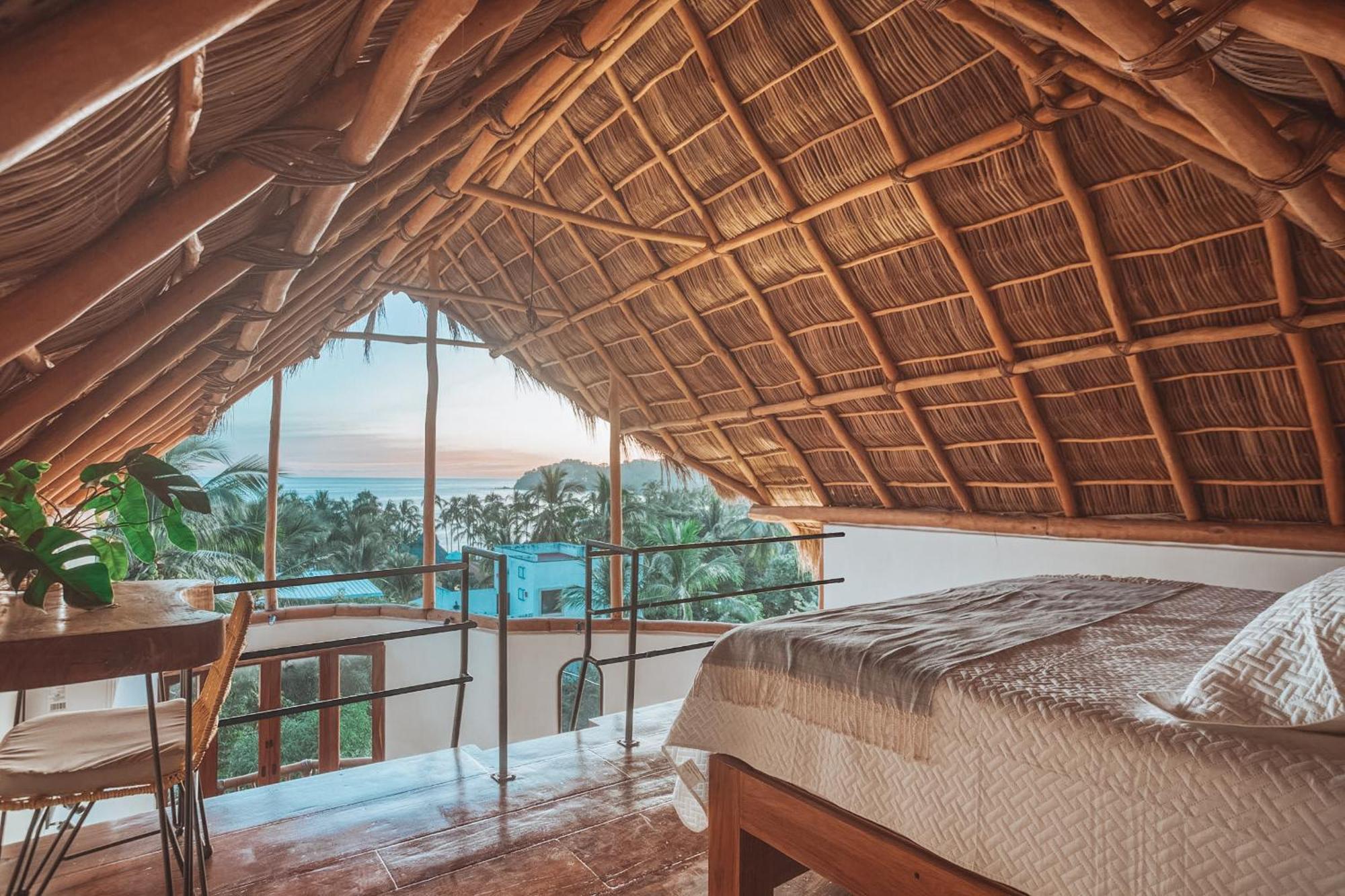 Amari Boutique Hotel 4*