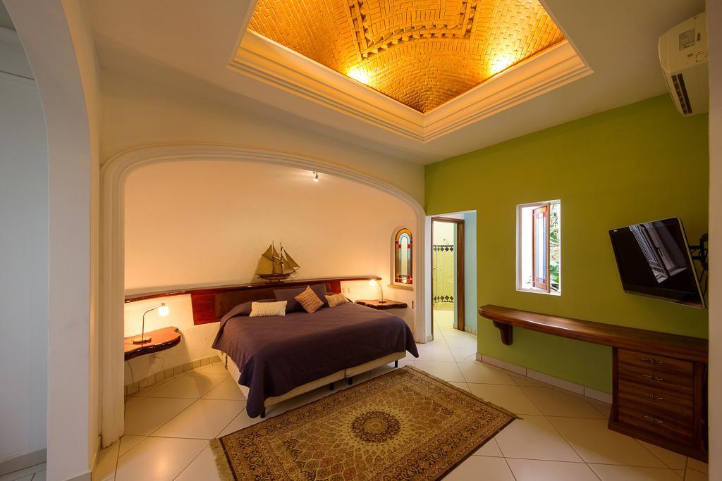 Hotel Mboutique