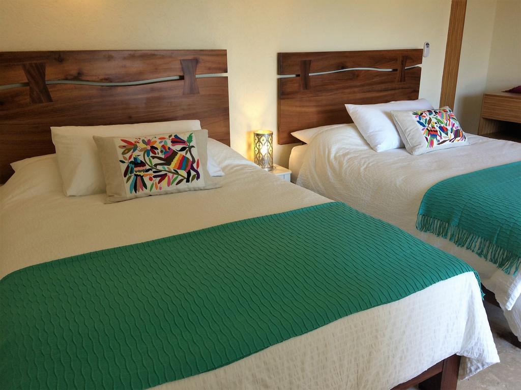 Pajaro De Fuego, Chelsea's Luxury Units * Sayulita