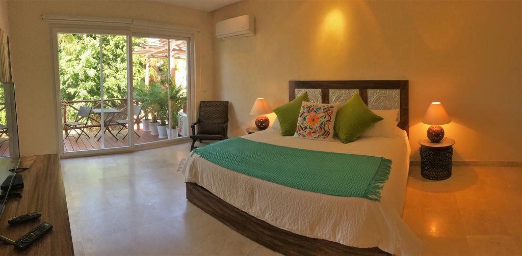 Pajaro De Fuego, Chelsea's Luxury Units * Sayulita