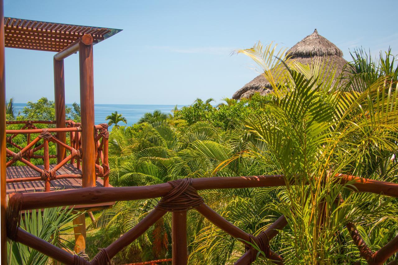 The Phoenix 3* Sayulita