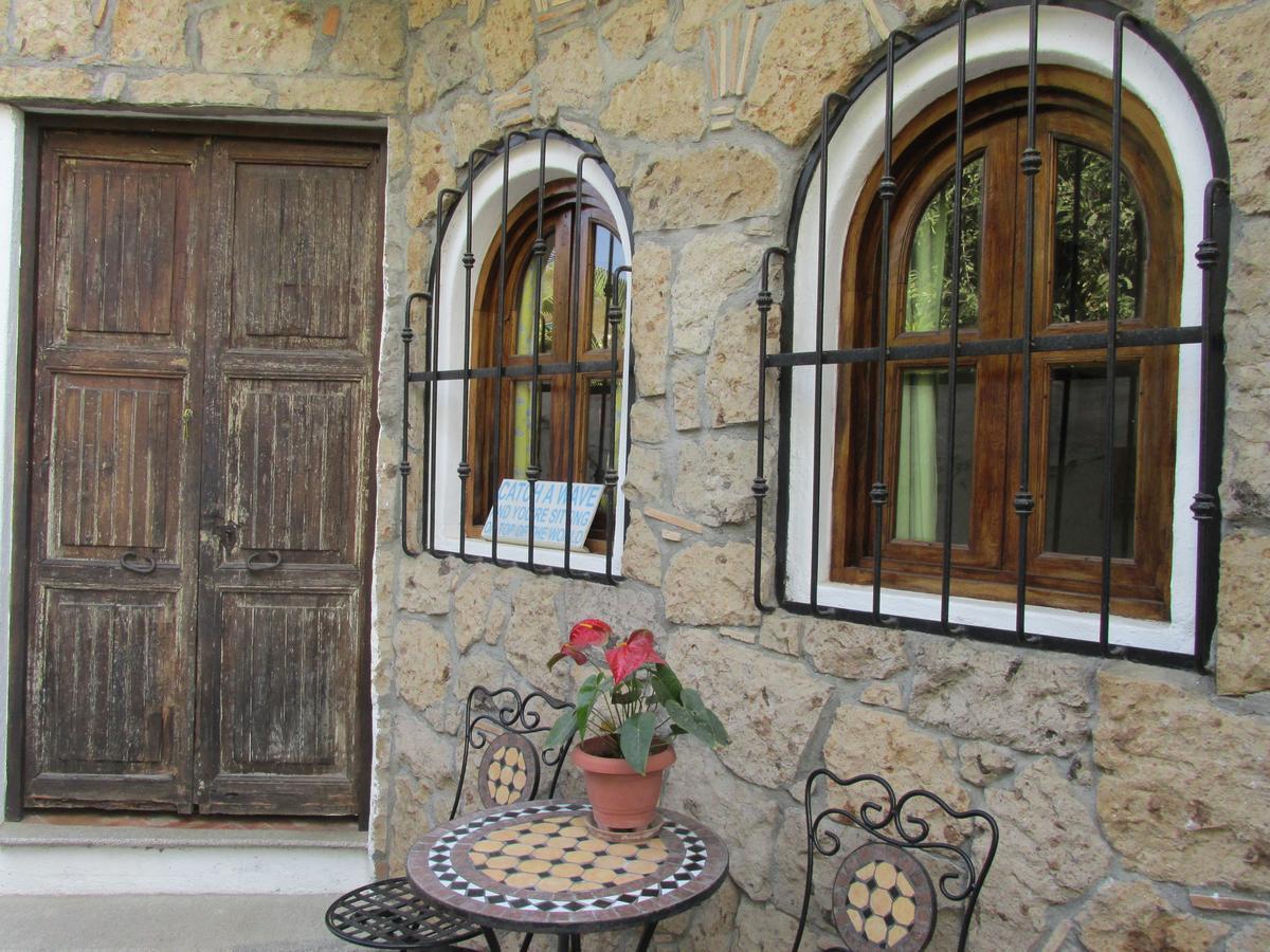 Aparthotel Suites