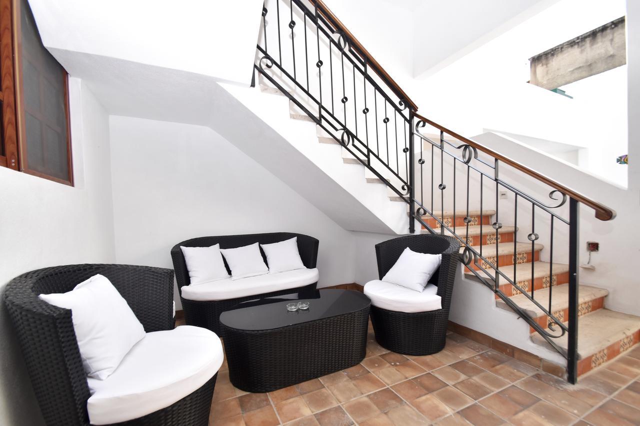Amalia Hotel