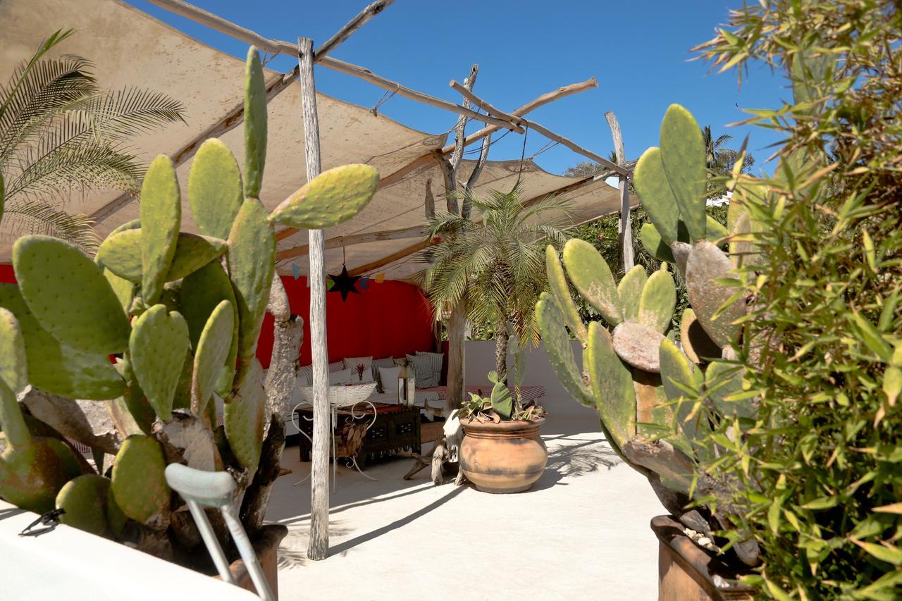 Petit Hafa Hotel