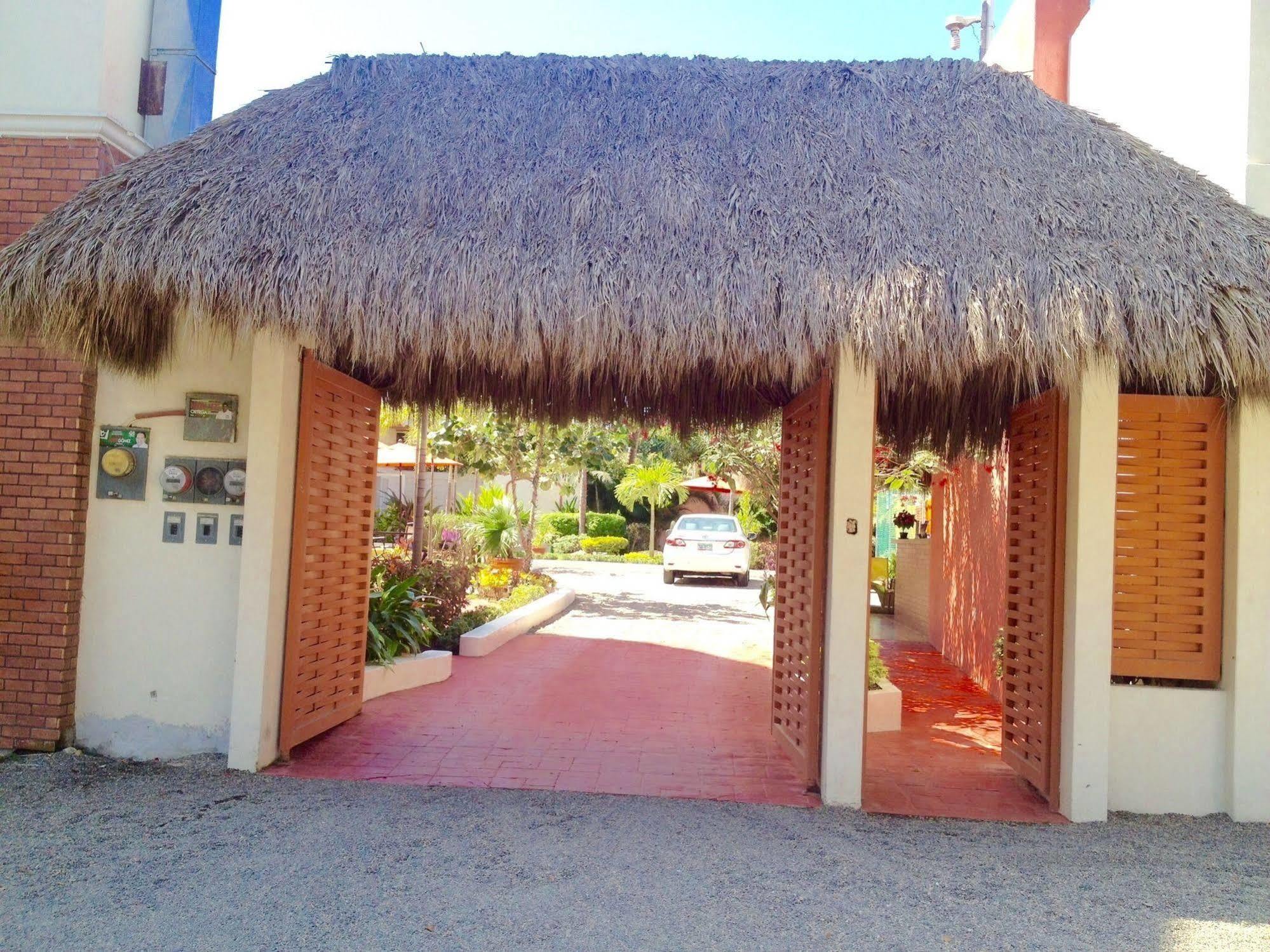 Y Encantos Hotel Sayulita