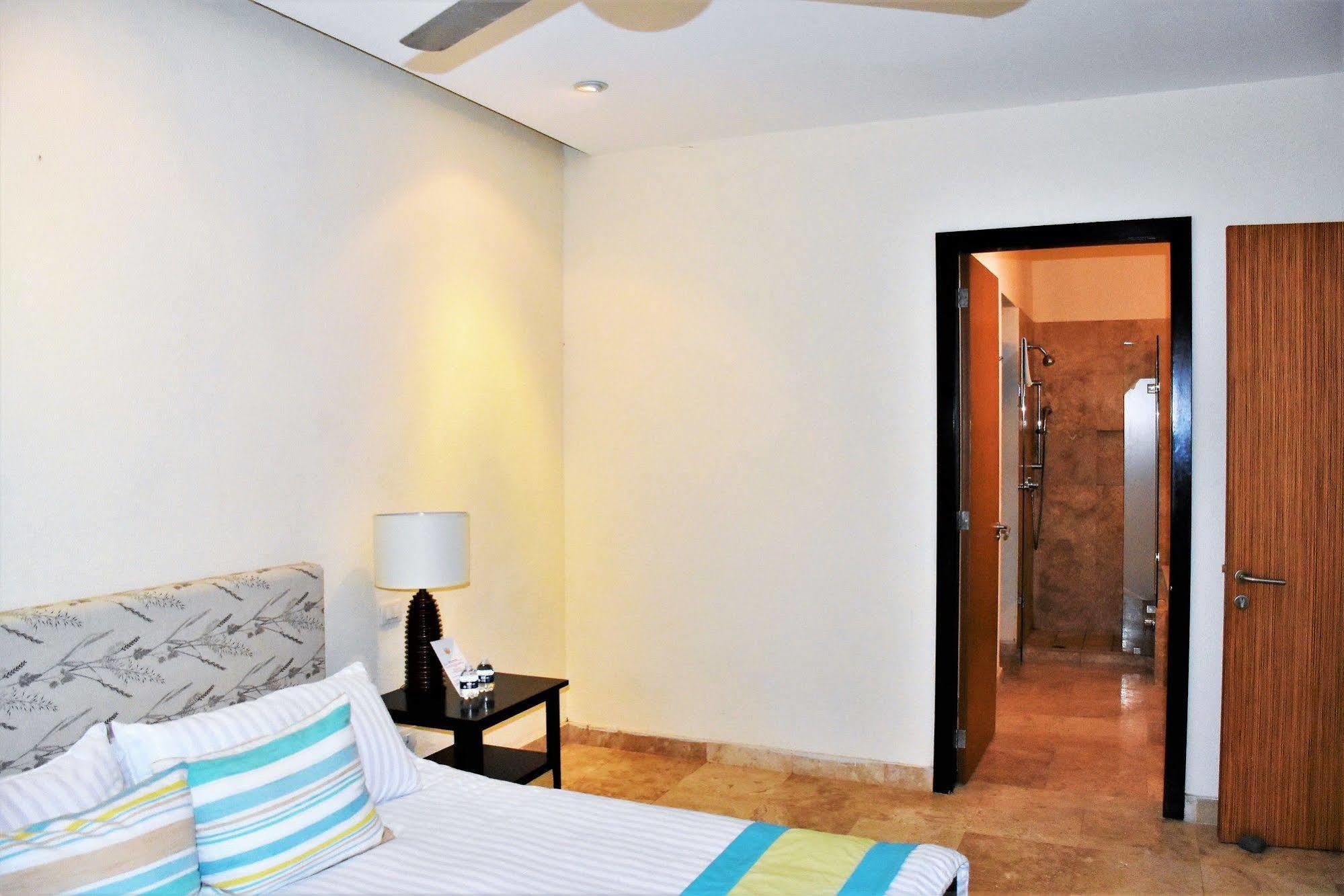The Phoenix Apartahotel
