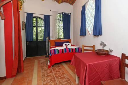 Del Corazon - 8 Bedroom Villa
