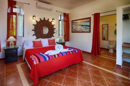 Del Corazon - 8 Bedroom Villa *