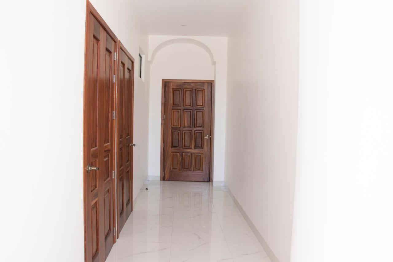 Hotel Mboutique 3*
