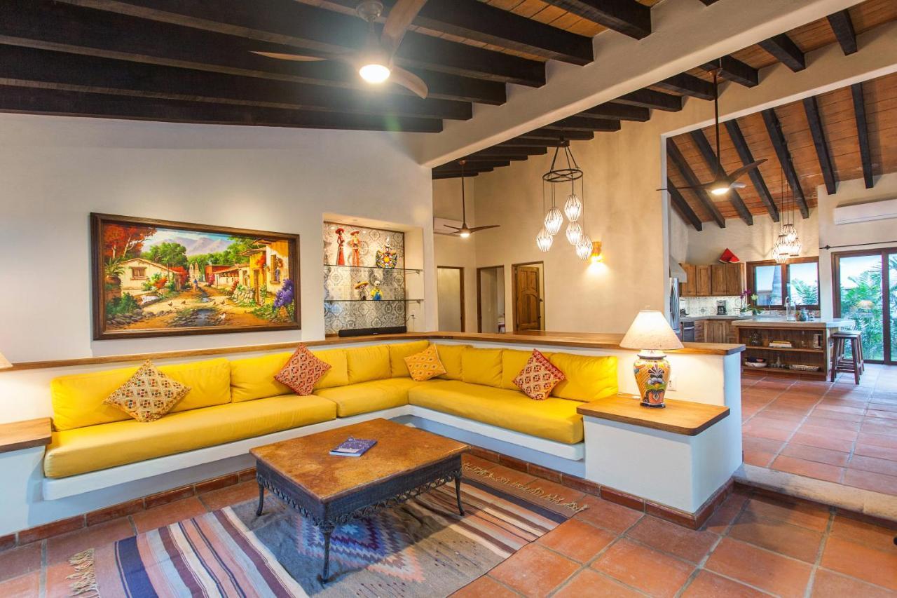 Casa Pacifica - Los Delfines Villa