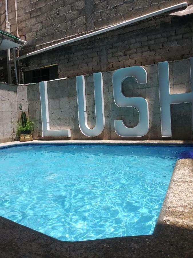 Lush Sayulita