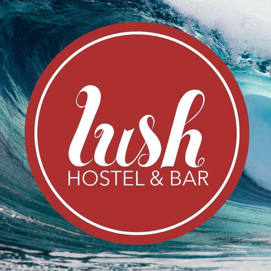 Hostel Lush *