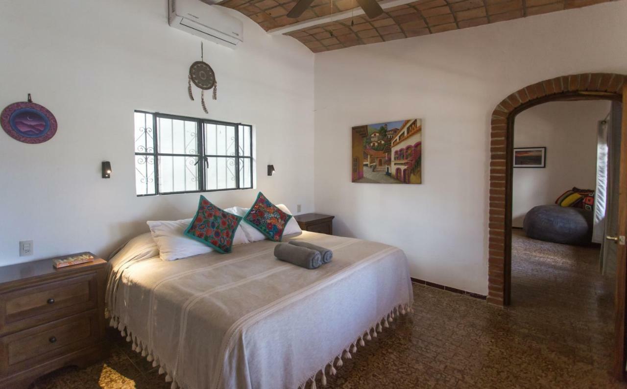 Casa Tecolote Guest house