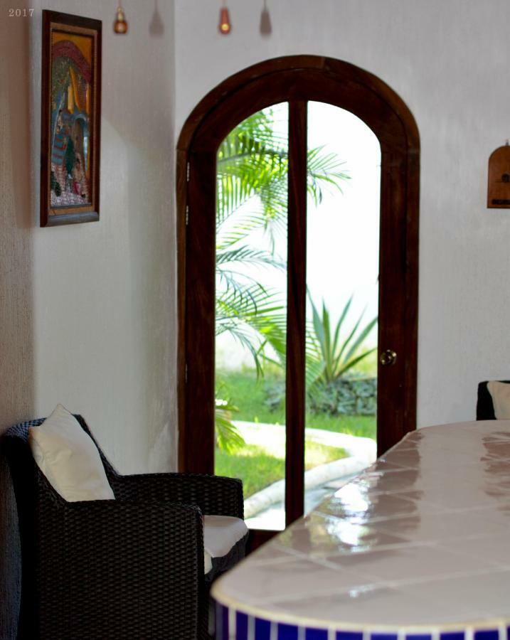 Casa Lupita Guest house *