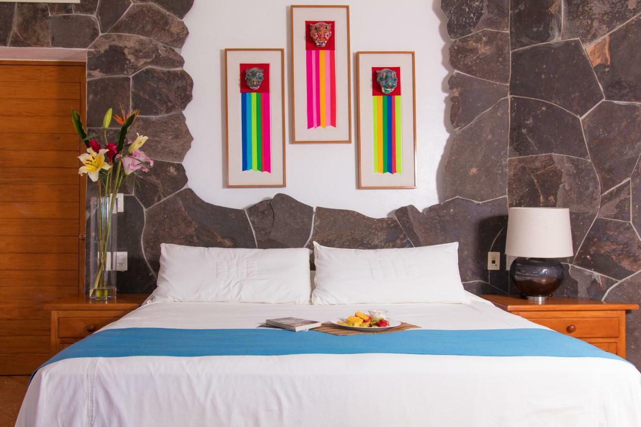 Mi Otra Casa (adults Only)