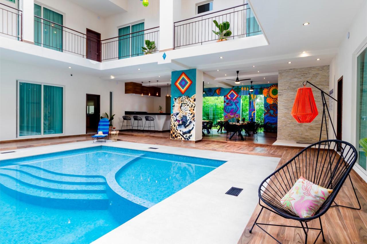 Riviera Hotel 3*