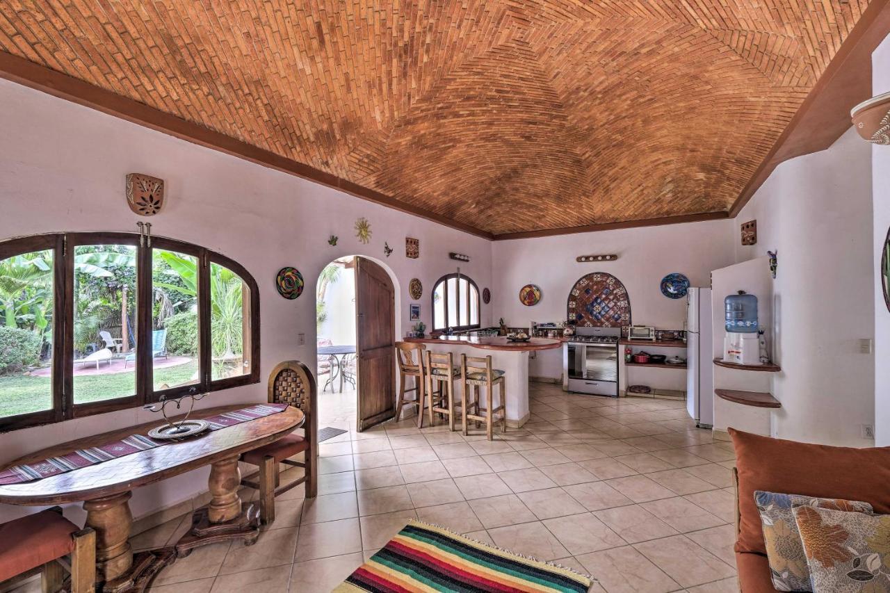 Apartment Tropical With Patio And Access! *
