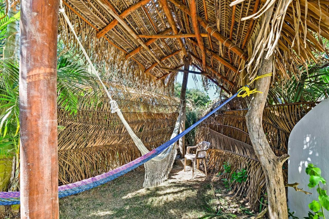 Tropical With Patio And Access!